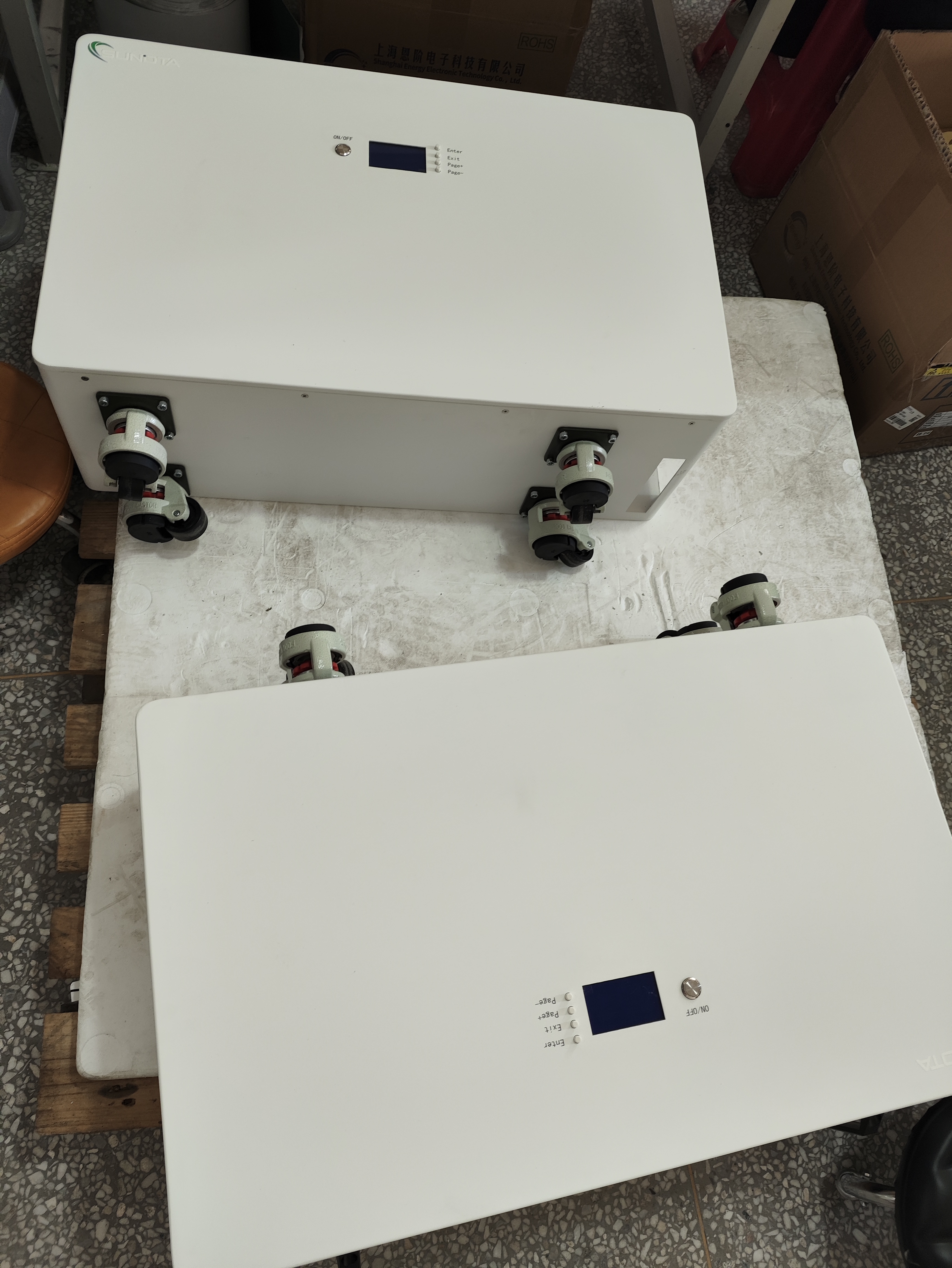 Sundta Stacked 10kWh 20kWh 30kWh Modular LiFePO4 Battery Stacked Solar Energy Storage Battery for Home Solar