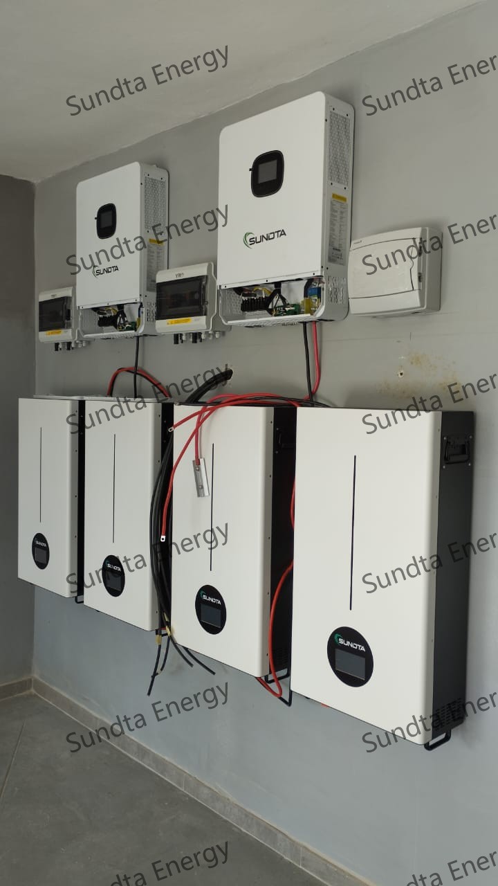 Sundta IP65 10kWh 51.2V 200Ah Wall Mounted LiFePO4 Battery for Home Solar Storage with Smart BMS
