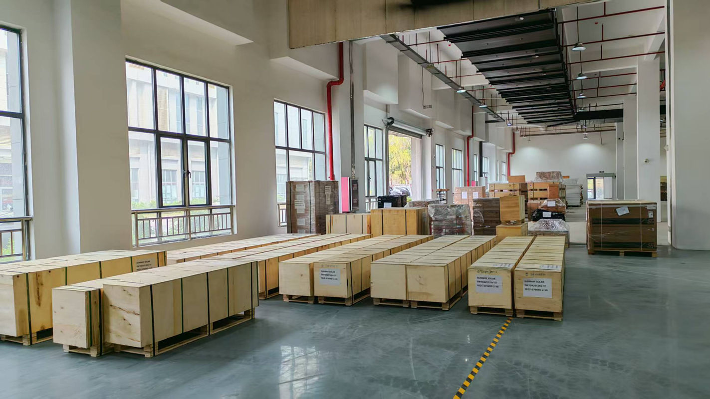 Finished Solar Inventory and Container Staging Warehouse